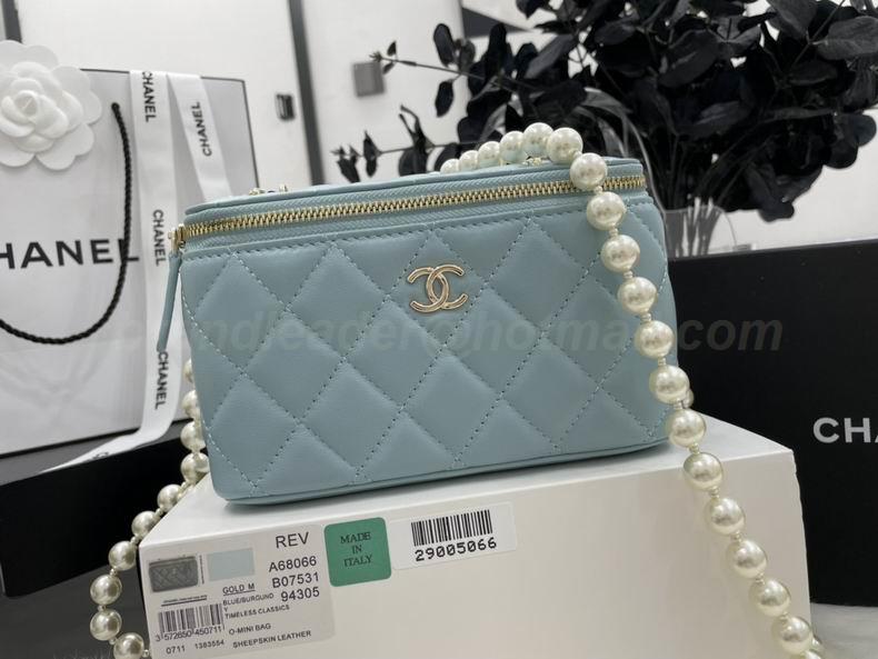 Chanel Handbags 833